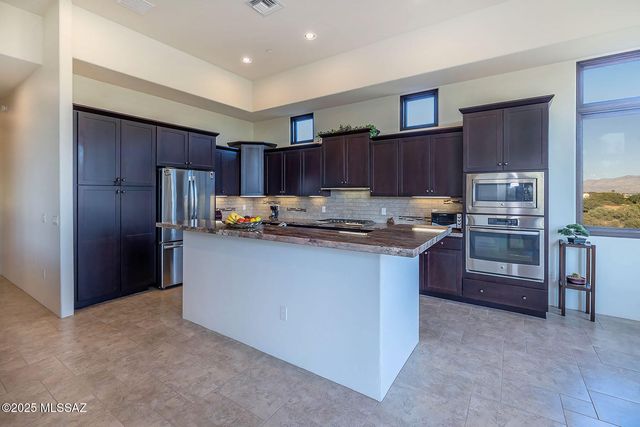 12654 N Vistoso View Place, Oro Valley, AZ 85755