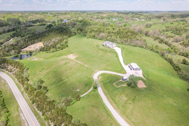716 Creektrace Road, Alexandria, KY 41001