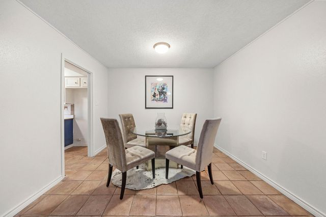 17116 Beaver Springs Drive 7, Houston, TX 77090