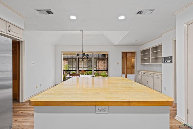 916 Bergstrom Pl., Marshall, TX 75672