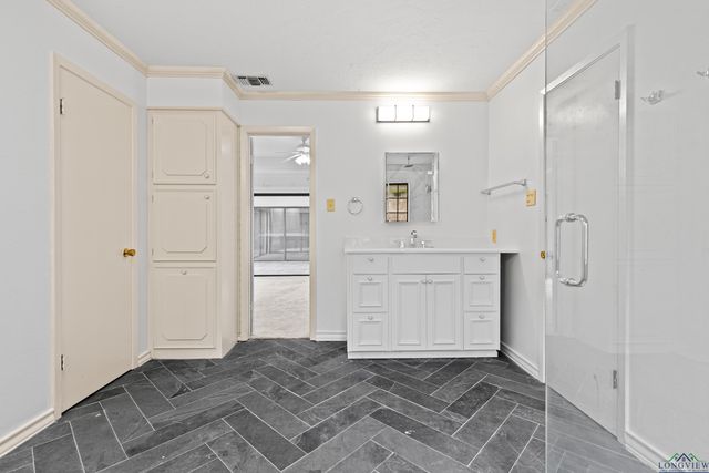 916 Bergstrom Pl., Marshall, TX 75672
