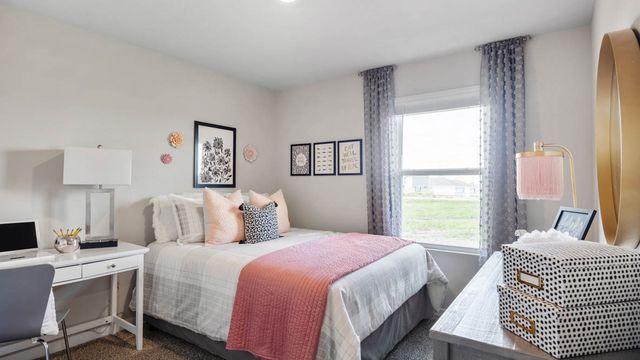 405 Kingfisher Drive, Norwalk, IA 50211