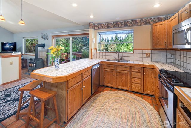 93 Heather Court, Friday Harbor, WA 98250