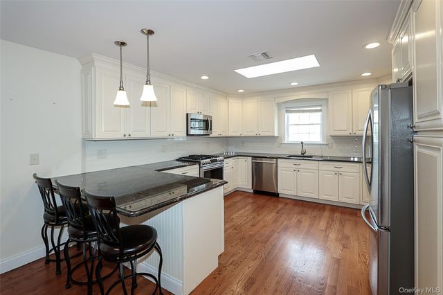 370 Rider Avenue, Patchogue, NY 11772