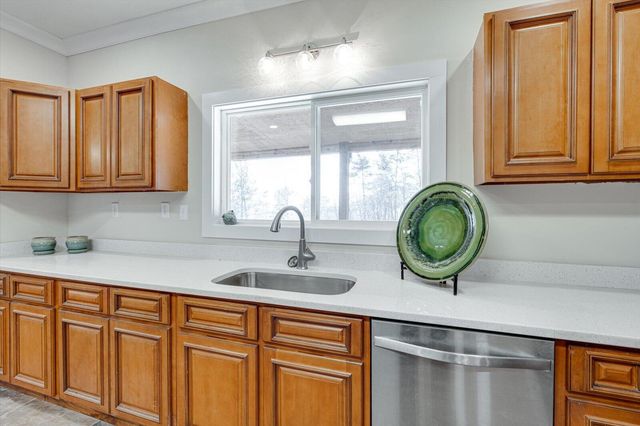 2000 Fredonia Road, Dunlap, TN 37327