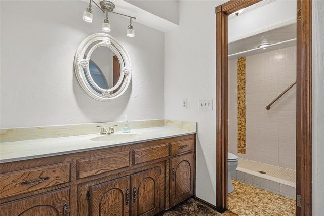 25 Corona Drive, Oklahoma City, OK 73149