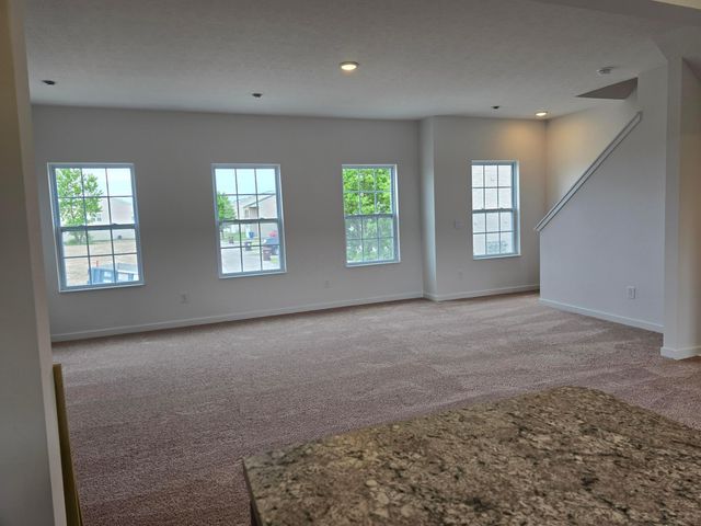 5598 Village Channel Drive, Canal Winchester, OH 43110