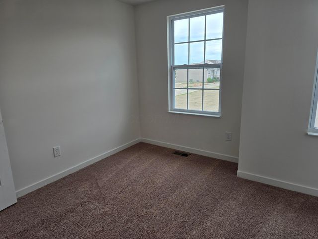 5598 Village Channel Drive, Canal Winchester, OH 43110