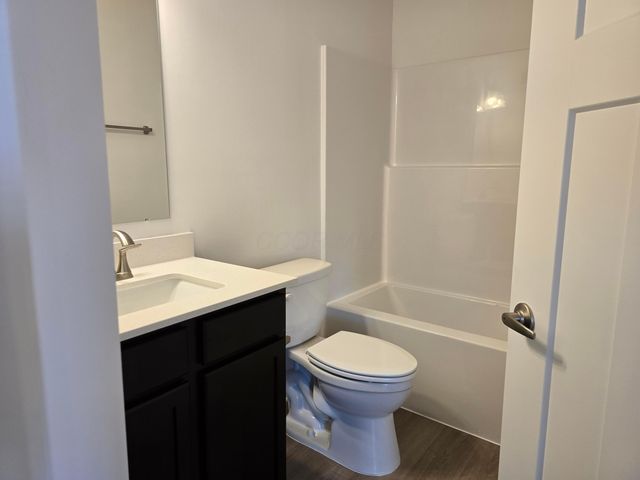 5598 Village Channel Drive, Canal Winchester, OH 43110