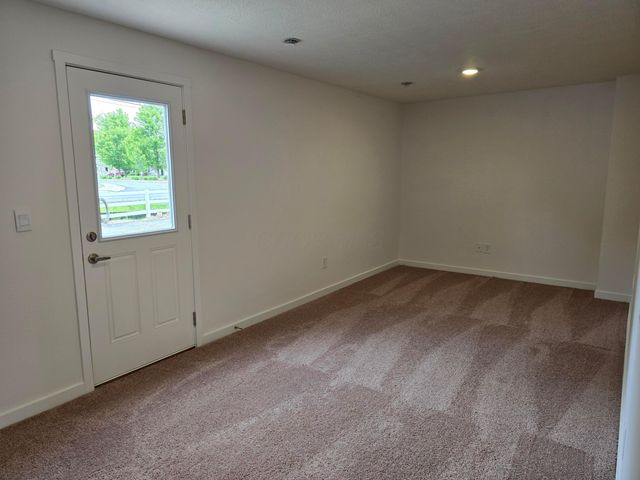 5598 Village Channel Drive, Canal Winchester, OH 43110