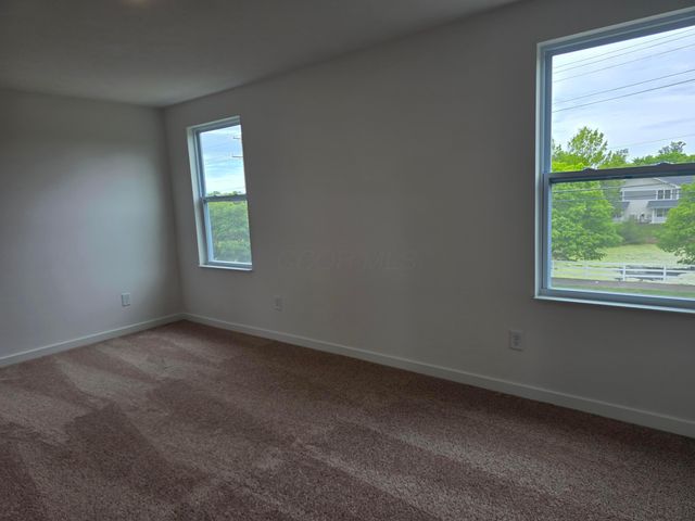 5598 Village Channel Drive, Canal Winchester, OH 43110