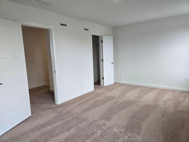 5598 Village Channel Drive, Canal Winchester, OH 43110