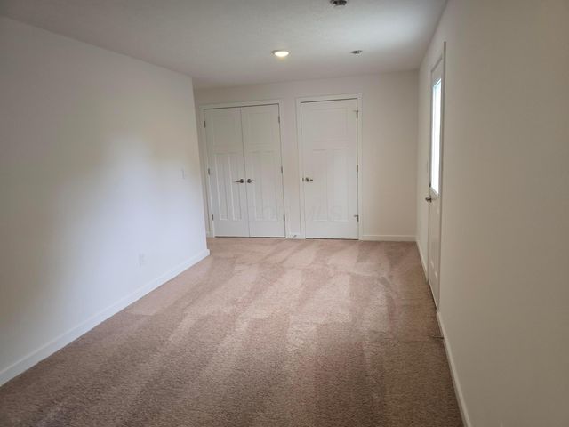 5598 Village Channel Drive, Canal Winchester, OH 43110