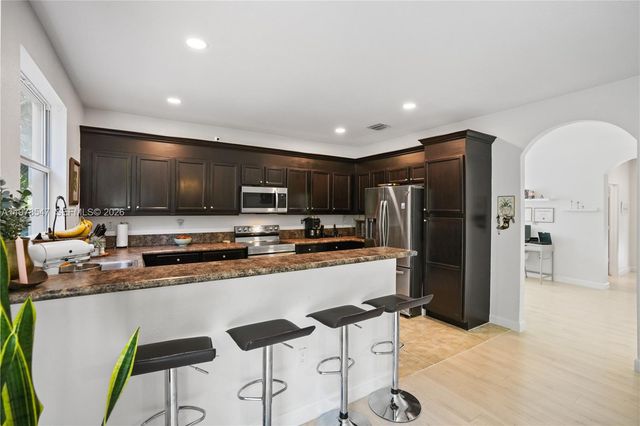 9127 SW 171st Ct, Miami, FL 33196