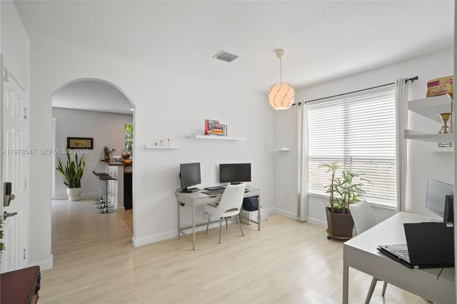 9127 SW 171st Ct, Miami, FL 33196