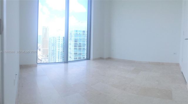 68 SE 6th St 3412, Miami, FL 33131