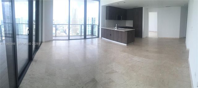 68 SE 6th St 3412, Miami, FL 33131