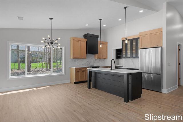 12745 Austrian Drive, Grant, MI 49327