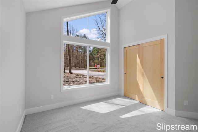 12745 Austrian Drive, Grant, MI 49327