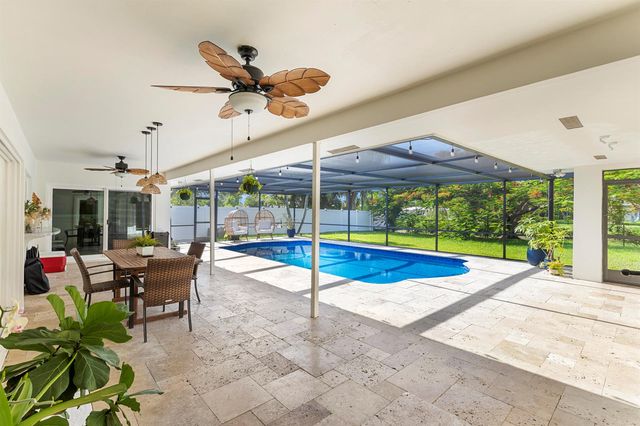 7381 NW 9th Street, Plantation, FL 33317