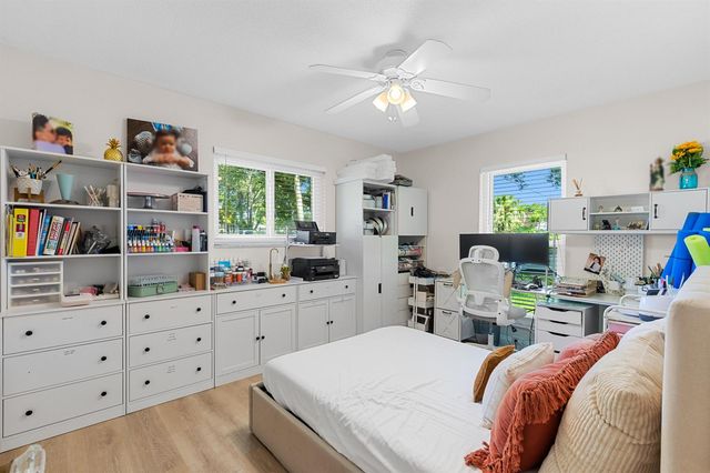 7381 NW 9th Street, Plantation, FL 33317