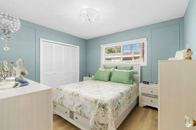 7381 NW 9th Street, Plantation, FL 33317