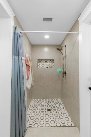 7381 NW 9th Street, Plantation, FL 33317