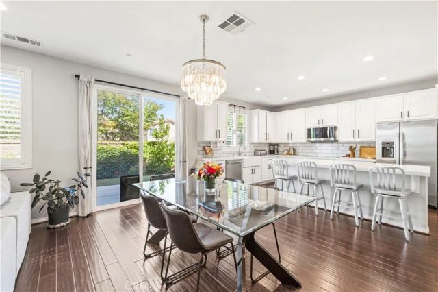 24410 Aranda Lane, Valencia, CA 91354
