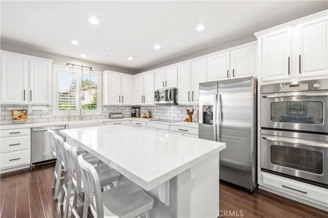 24410 Aranda Lane, Valencia, CA 91354