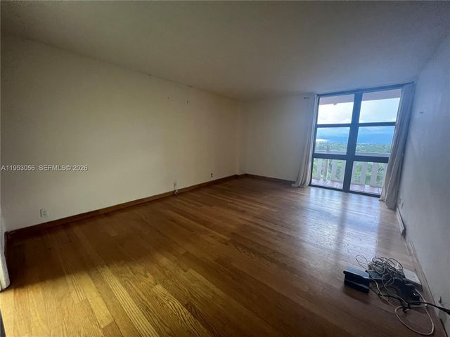 1111 Crandon Blvd A706, Key Biscayne, FL 33149