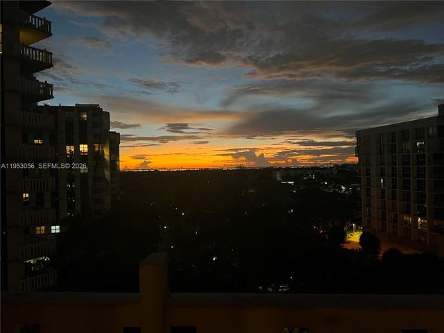 1111 Crandon Blvd A706, Key Biscayne, FL 33149