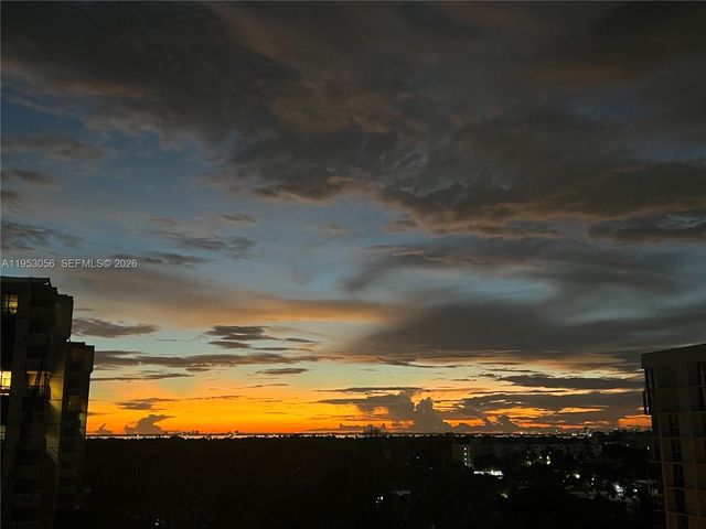 1111 Crandon Blvd A706, Key Biscayne, FL 33149