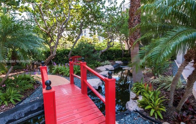 1111 Crandon Blvd A706, Key Biscayne, FL 33149