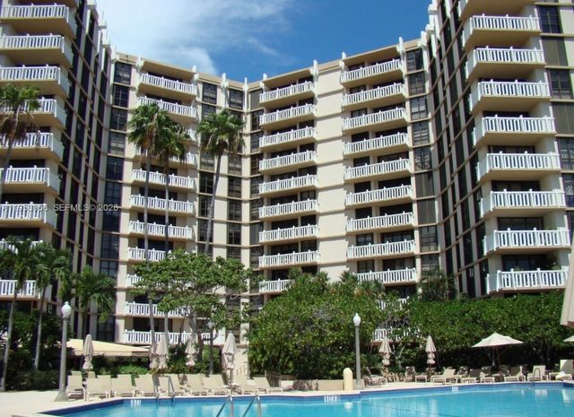 1111 Crandon Blvd A706, Key Biscayne, FL 33149