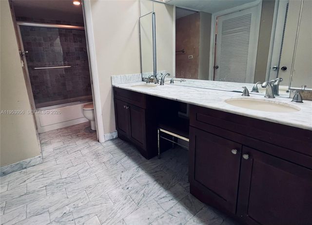 1111 Crandon Blvd A706, Key Biscayne, FL 33149