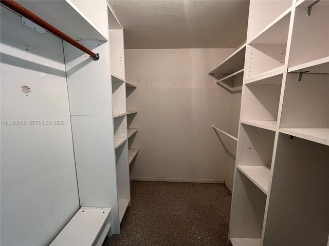 1111 Crandon Blvd A706, Key Biscayne, FL 33149