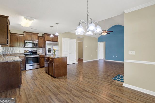 104 S Kingsley Drive, Guyton, GA 31312