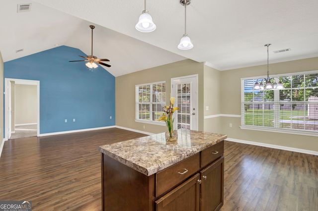 104 S Kingsley Drive, Guyton, GA 31312