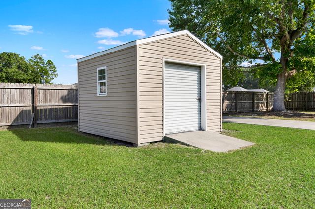 104 S Kingsley Drive, Guyton, GA 31312