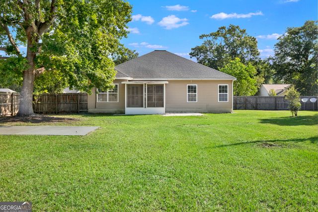 104 S Kingsley Drive, Guyton, GA 31312