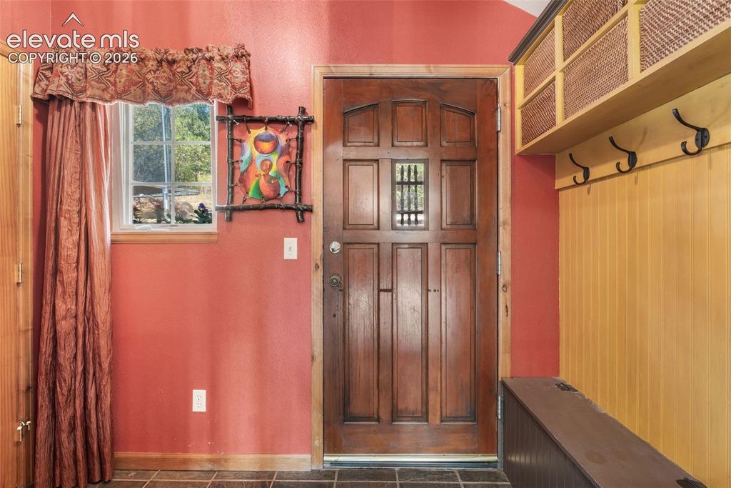 812 Crystal Park Road, Manitou Springs, CO 80829 — photo 5
