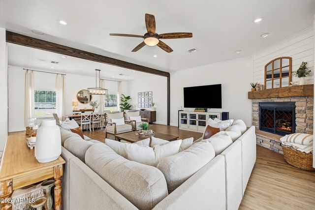 18914 W ELM Street, Litchfield Park, AZ 85340