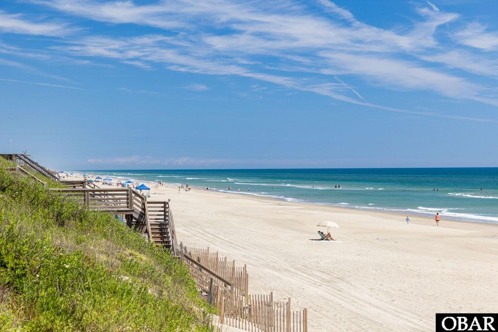 Image 10 of property listing at 1001 Lighthouse Drive Lot 12, Corolla, NC 27927