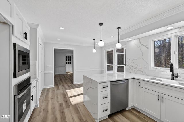 2224 Effingham Circle, Raleigh, NC 27615