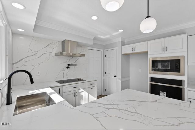 2224 Effingham Circle, Raleigh, NC 27615