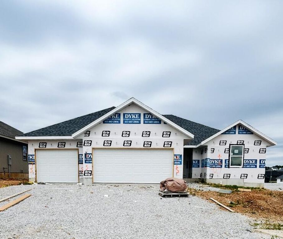 927 S Pindall Lane, Nixa, MO 65714