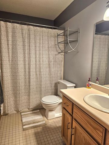 2433 60th Street NW, Rochester, MN 55901