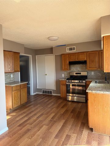 518 Calvin Drive, Garland, TX 75041