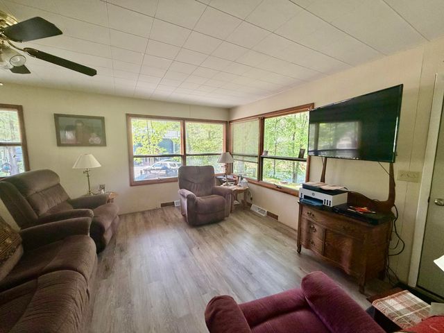 7764 E Saint Huberts Trail, Hesperia, MI 49421