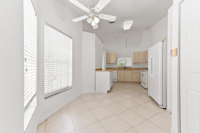 6069 Heliconia Road, Delray Beach, FL 33484